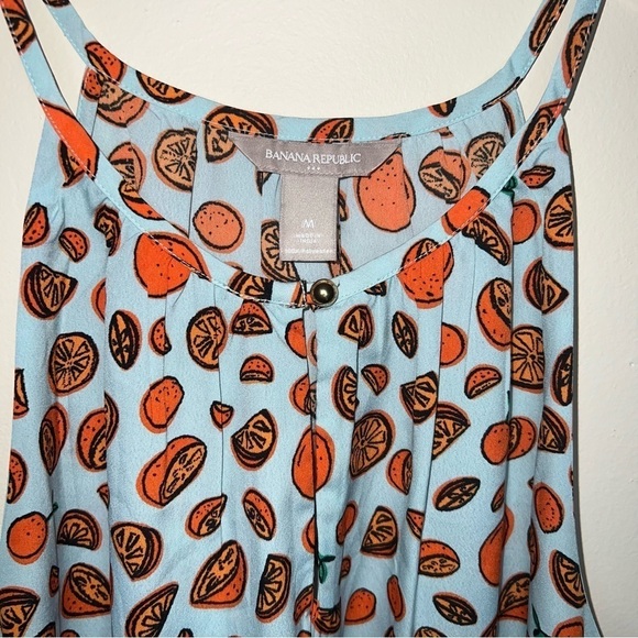 Banana Republic Keyhole Chest Oranges Summer Top Size Medium - Picture 7 of 9